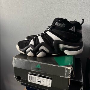 Adidas Crazy 8 Kobe 
Black and white